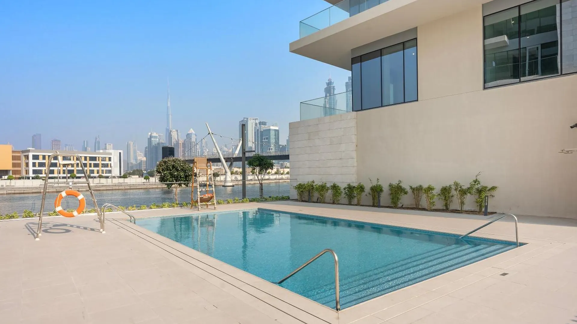 1Br Canal Canal Front B8, Heart Of Dubai Living 0*,